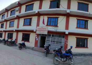 ऎरावतीले आन्तरिक सडक छेउछाउ अवरुद्ध हटाउन निर्देशन