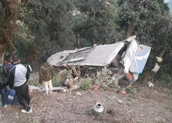 बागलुङमा बस दुर्घटना हुँदा ७ जनाको मृत्यु, २५ घाइते